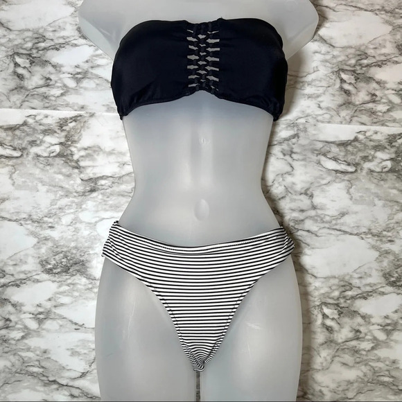 Victoria’s Secret two piece swimsuit, size Small - Picture 2 of 7